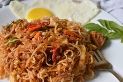 Tuna Noodles - Blissful Bakers