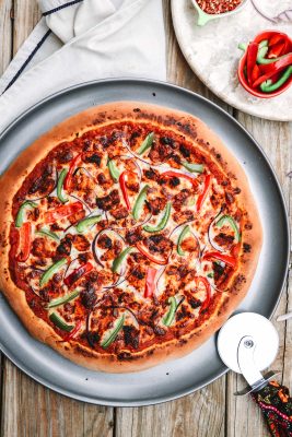 Tandoori chicken pizza - Laam Bakers